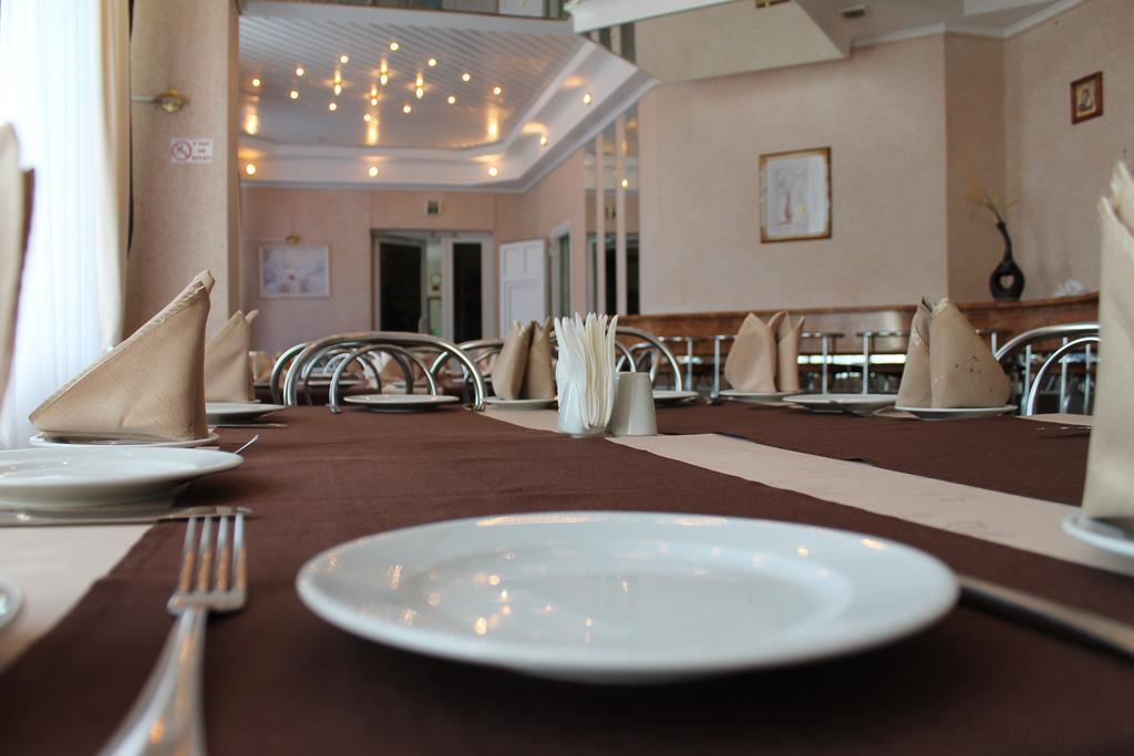 Energiya Hotel Brześć Zewnętrze zdjęcie